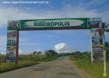 Ribeirópolis - Pórtico na Entrada da Cidade
