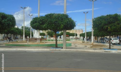 Campos Sales - Praça Hélio Lima
