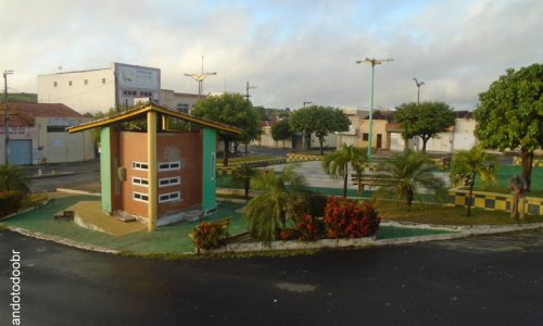 Deputado Irapuan Pinheiro - Praça Prefeito Francisco Edson de Oliveira