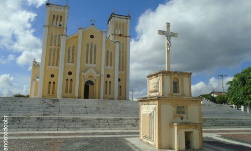 Madalena - Praça Matriz da Igreja Nossa Senhora da Imaculada Conceição