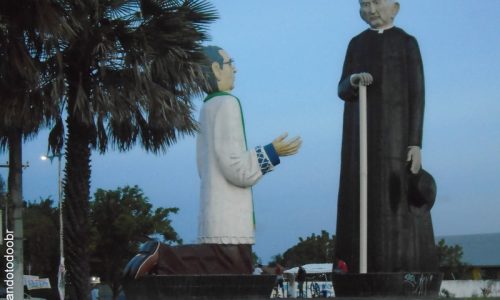 Maracanaú - Imagem em homenagem ao Padre Cícero