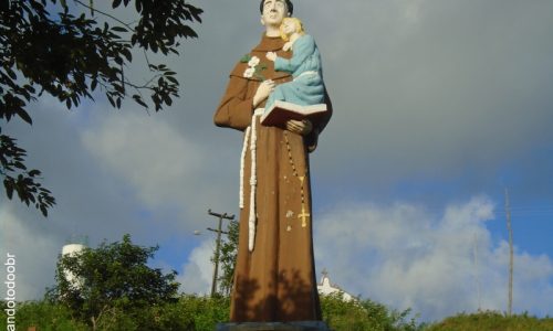 Maracanaú - Imagem em homenagem a Santo Antônio