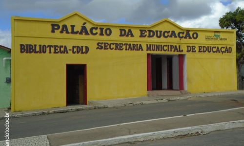 Monsenhor Tabosa - Biblioteca Pública Municipal Maria Estela Castro