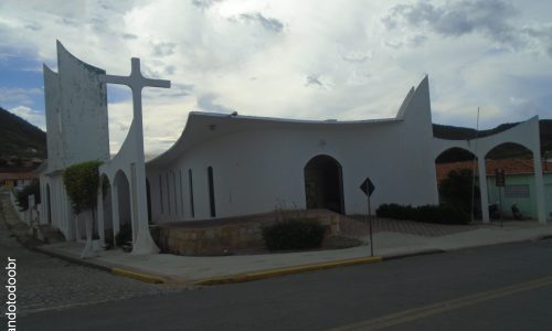 Orós - Igreja Matriz de Nossa Senhora do Perpétuo Socorro