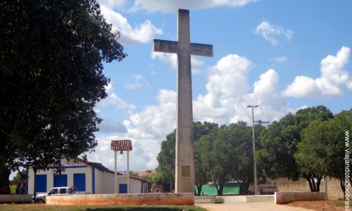 Padre Bernardo - Cruzeiro a Praça do Divino Espírito Santo