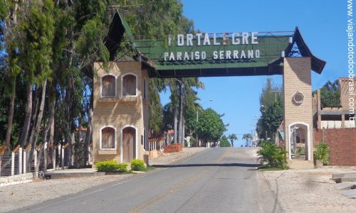 Portalegre - Pórtico na entrada da cidade