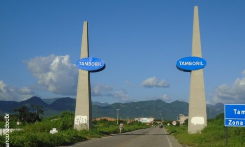 Tamboril - Portal na entrada da cidade