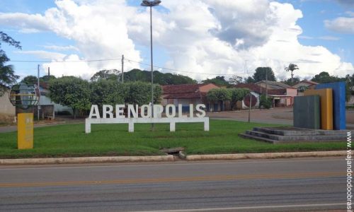 Arenópolis - Letreiro na entrada da cidade