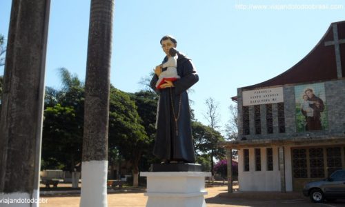 Batayporã - Imagem em homenagem a Santo Antônio