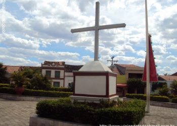 Iguaraci - Cruzeiro da Igreja Nossa Senhora da Conceição (Distrito Jabitaca)