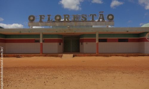 Nova Floresta - Estádio Municipal "O Florestão"