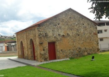 Nova Venécia - Casarão de Pedra Perletti (Museu de Acervo Cultural)