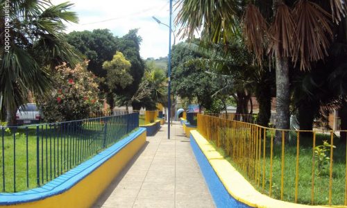 Salgadinho - Praça Gilberto Gouveia