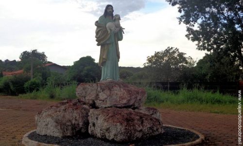 São Miguel do Araguaia - Imagem em homenagem a São João Batista