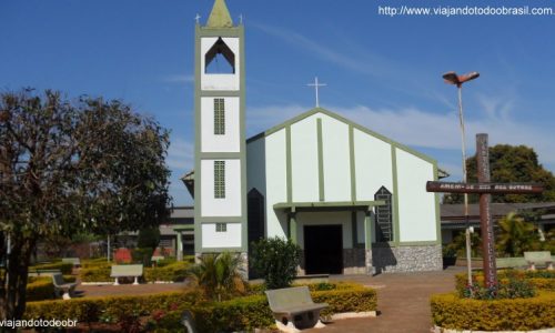 Taquarussu - Igreja de Nossa Senhora Aparecida